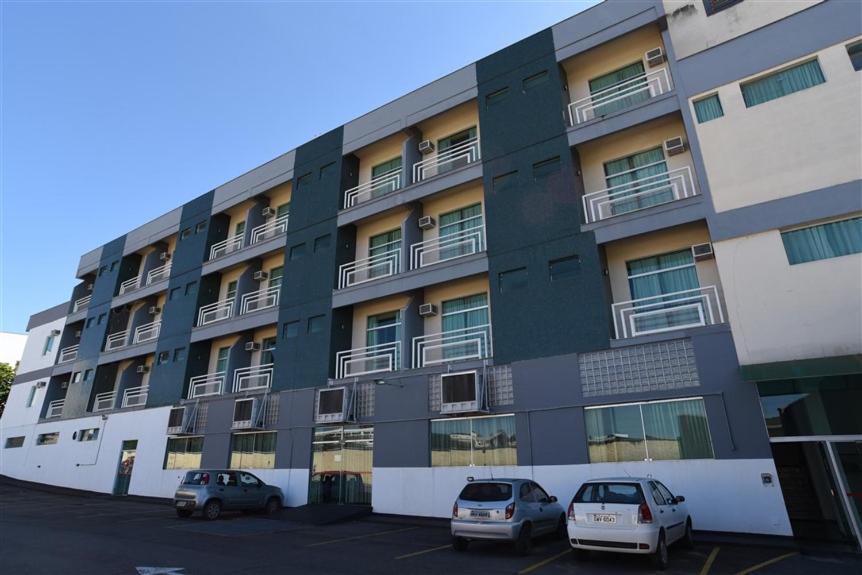 Podium Apart Hotel Варжиня Екстериор снимка