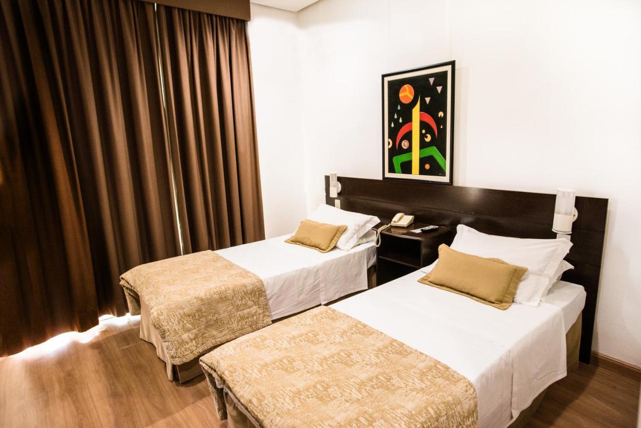 Podium Apart Hotel Варжиня Екстериор снимка
